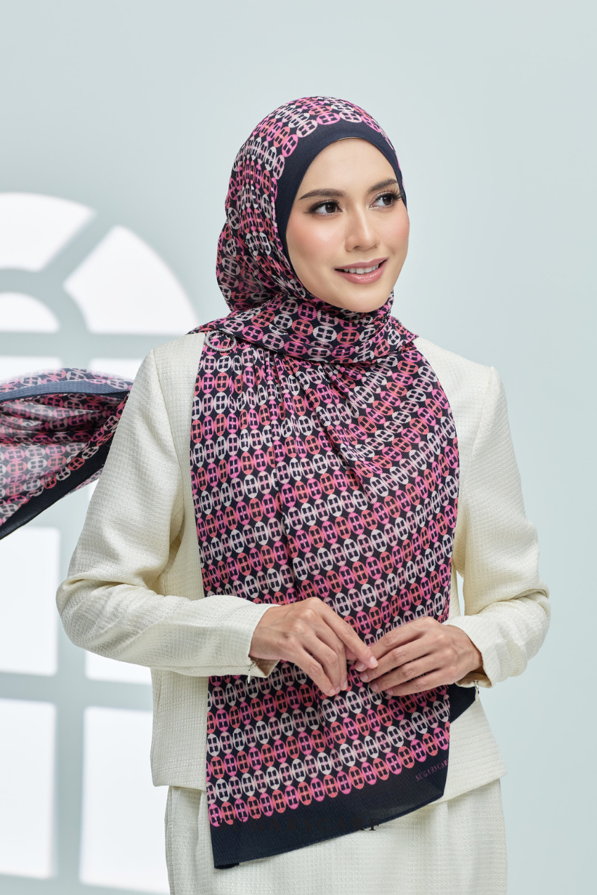 ( Full Wide Pleats Shawl ) Girl Boss ( Achiever )