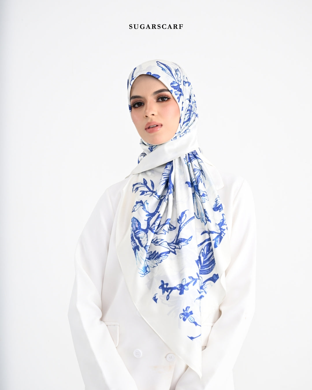 YES DEFECT Matte Satin Silk Sq (She is in The Bloom) in Roxanne