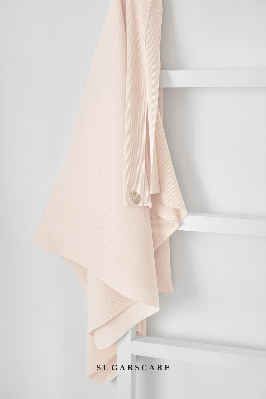 YES ( Full Wide Pleats Shawl ) Elegant Folds Everyday Ironless Pleats Shawl ( IVORY )