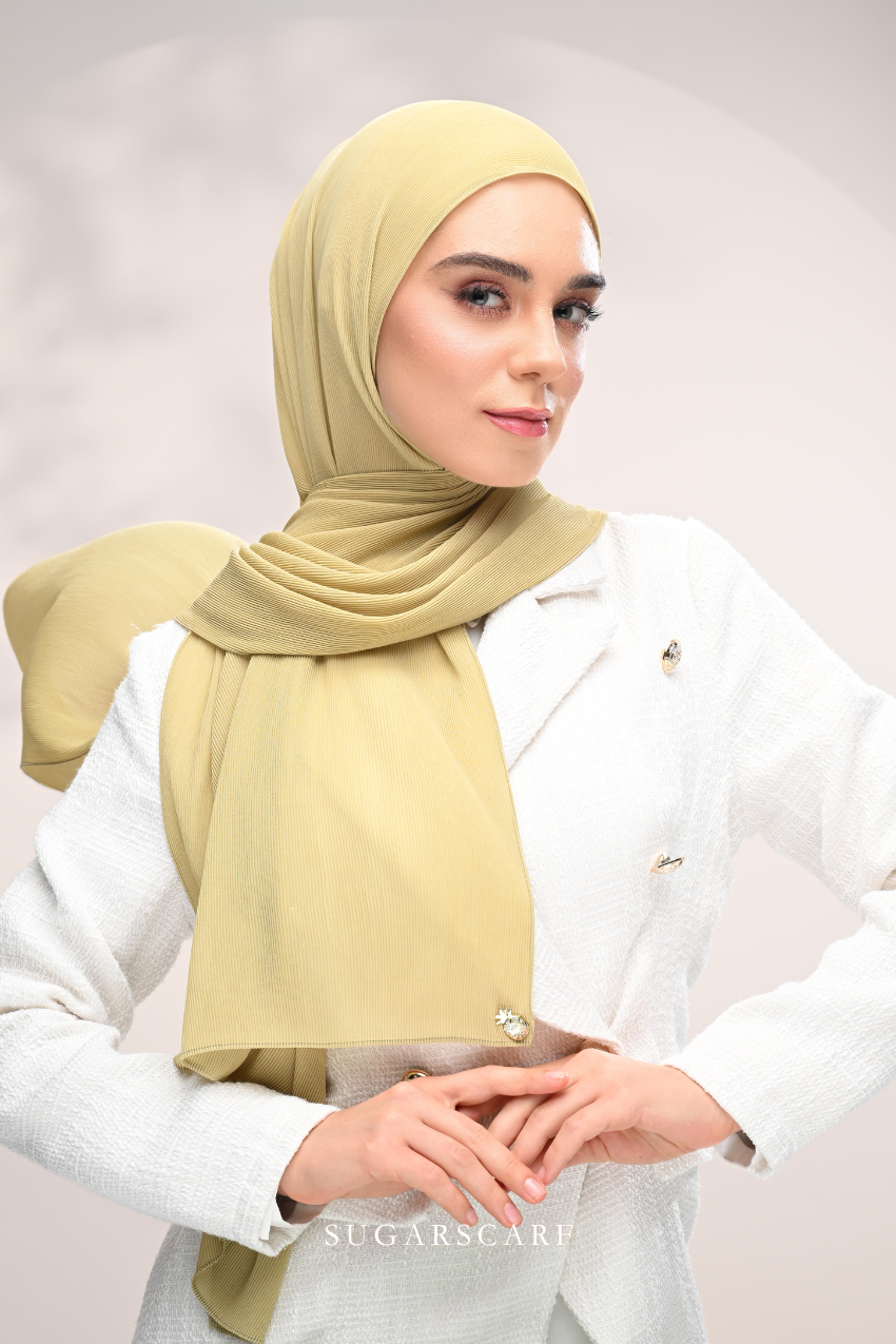 ( Full Wide Pleats Shawl ) Elegant Folds Everyday Ironless Pleats Shawl ( Serai )