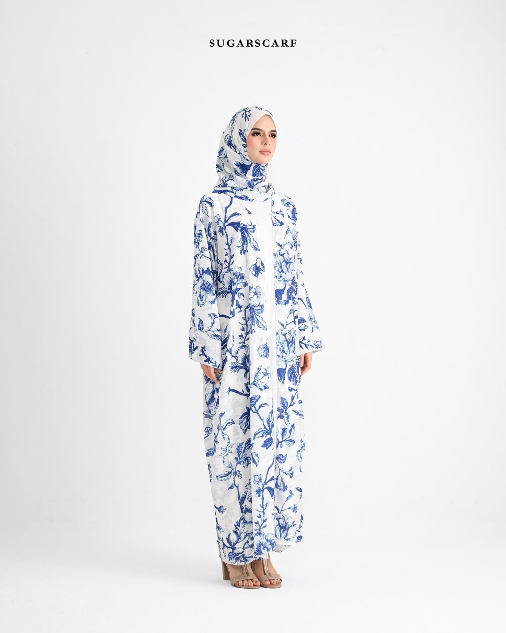 She is In Bloom Abaya Outer in Roxanne
