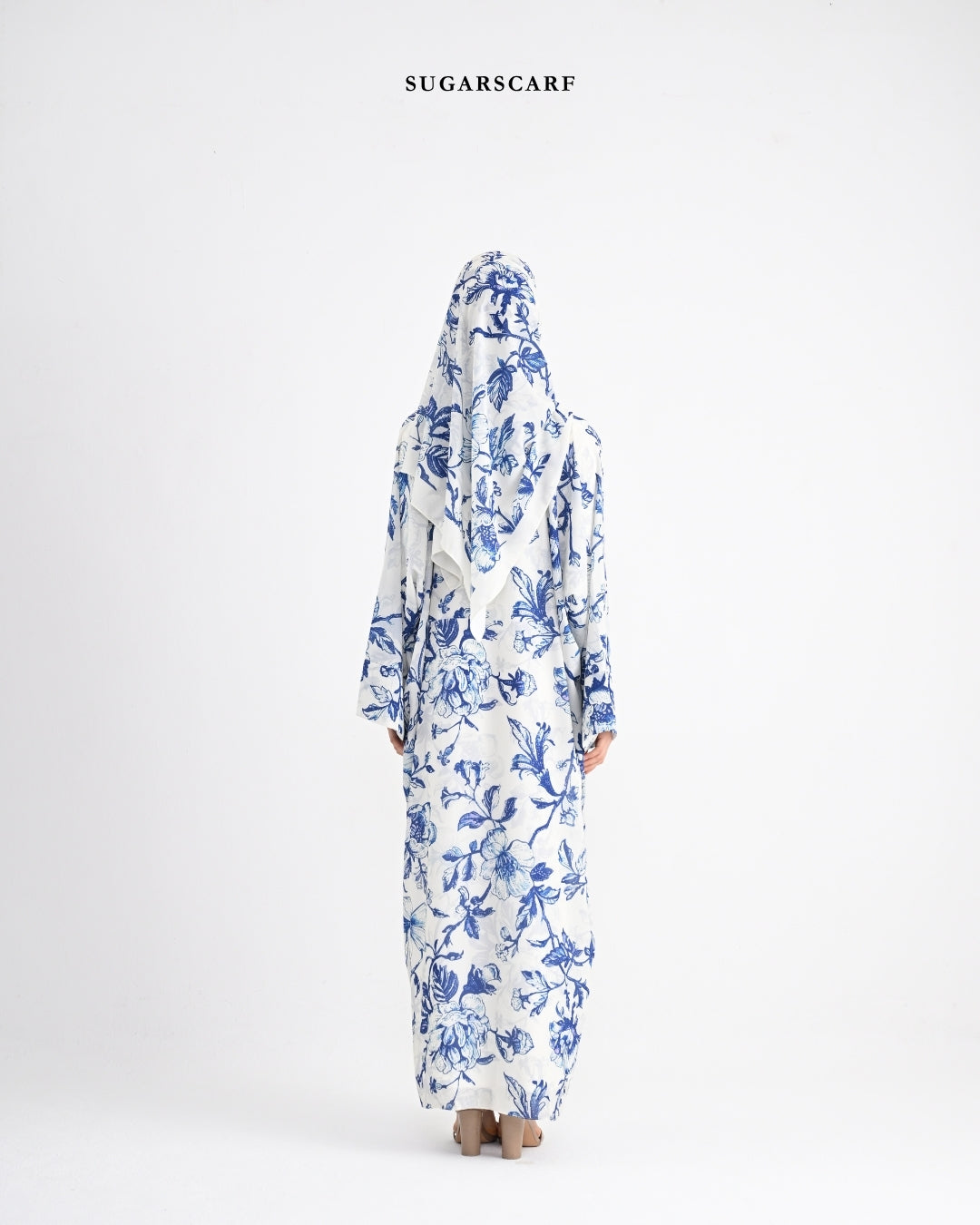 She is In Bloom Abaya Outer in Roxanne