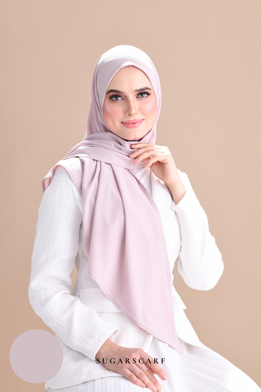 YES DEFECT - Claudia Triangle Style (Semi Instant Hijab) (Cake)