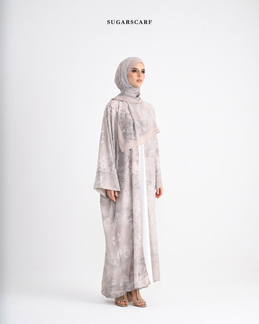 She is In Bloom Abaya Outer in Rania