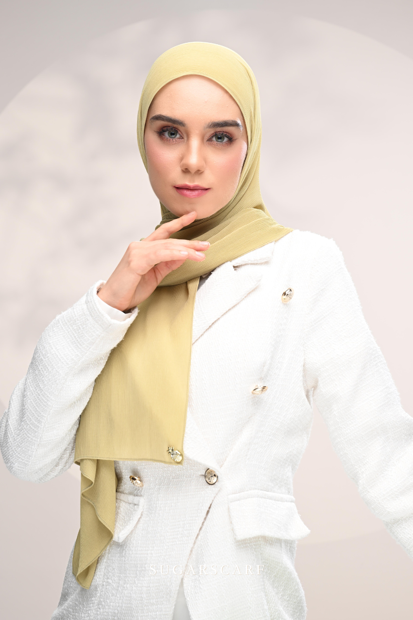 (SAMPLE) ( Full Wide Pleats Shawl ) Elegant Folds Everyday Ironless Pleats Shawl ( Serai )
