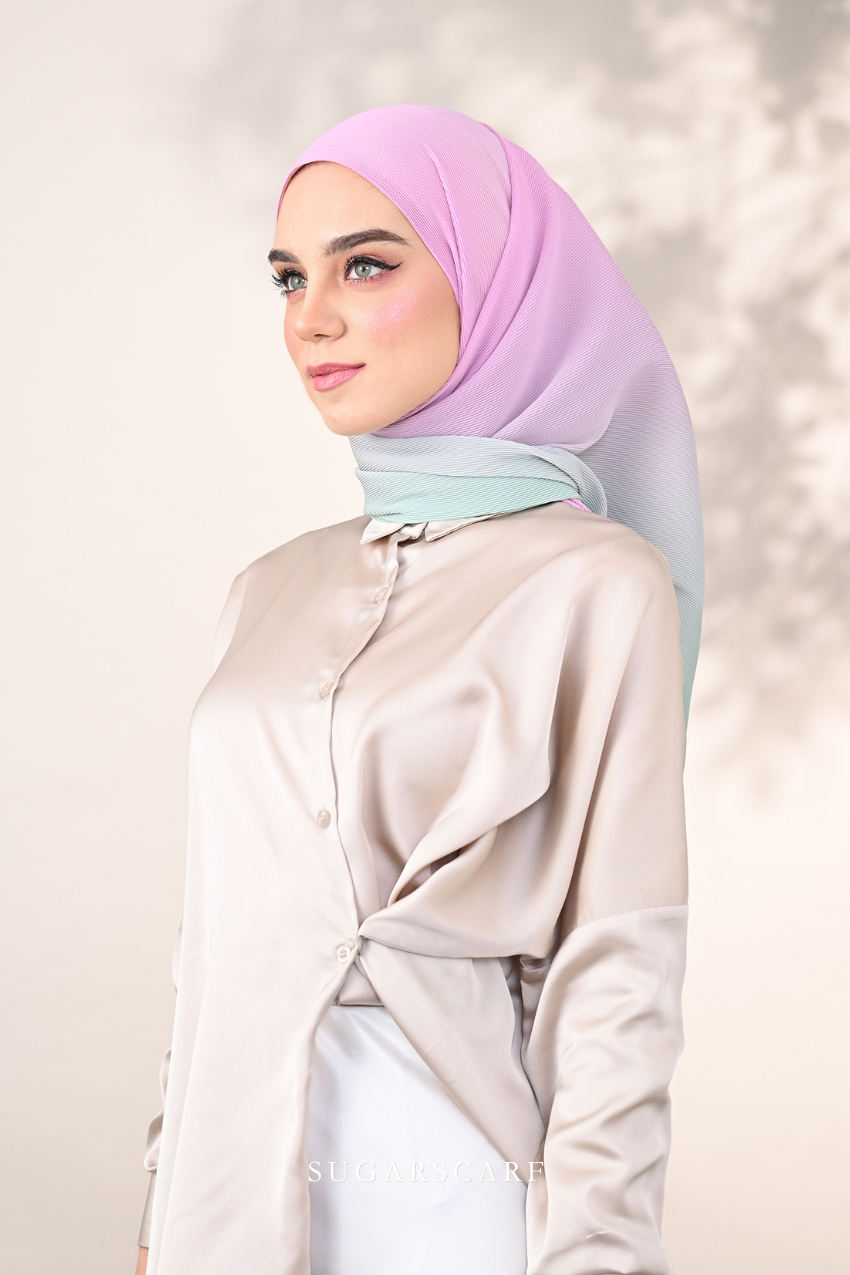 YES DEFECT - ( Full Wide Pleats Shawl ) Ombre ( Our Sky )