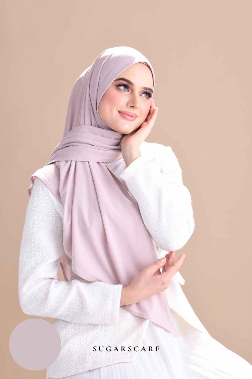 YES DEFECT - Claudia Triangle Style (Semi Instant Hijab) (Cake)