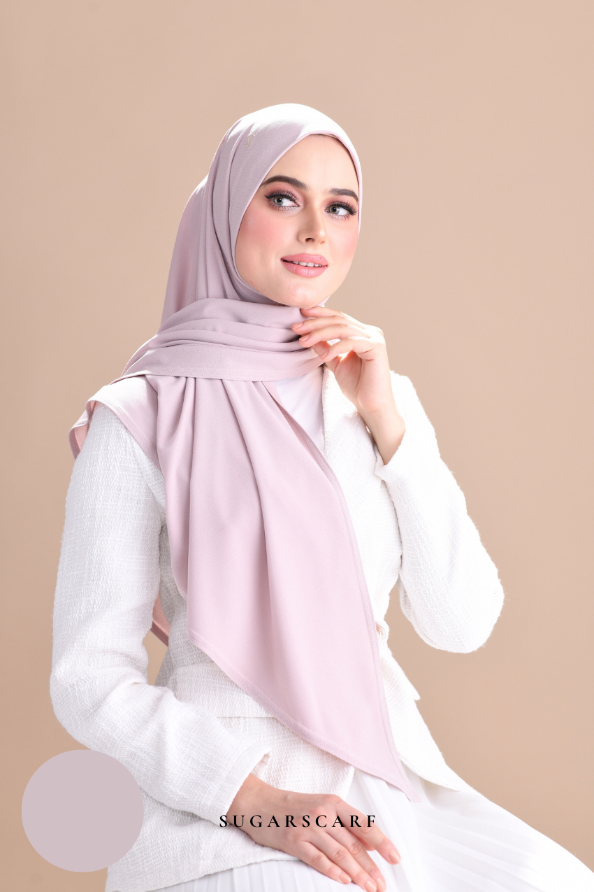 YES DEFECT - Claudia Triangle Style (Semi Instant Hijab) (Cake)