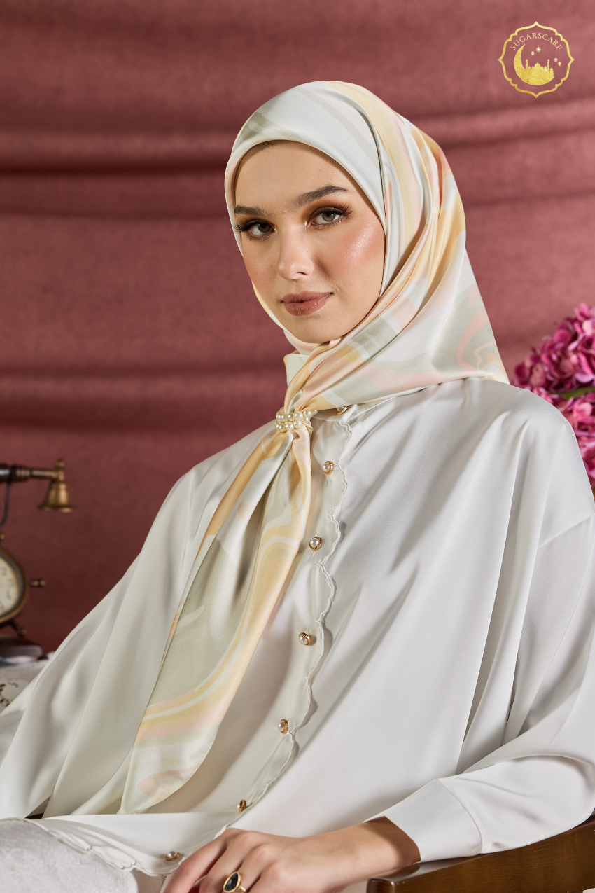 (Square ) Celeste In Mixed Silk Matte Satin (Sinaran)