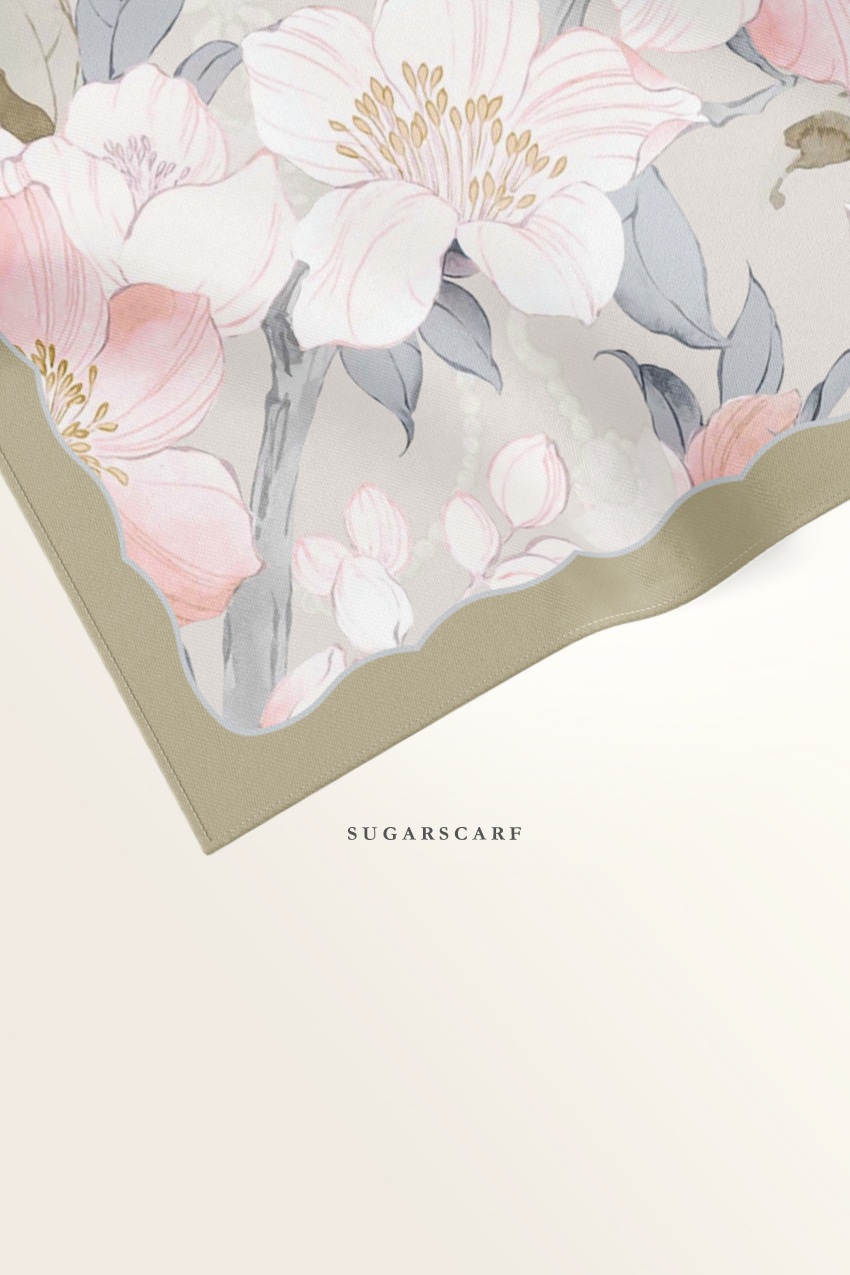 YES DEFECT ( Square ) Bloom in Grace Mixed Satin Silk Square ( Dreamy )