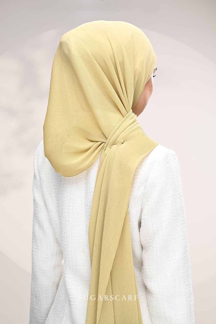 (SAMPLE) ( Full Wide Pleats Shawl ) Elegant Folds Everyday Ironless Pleats Shawl ( Serai )