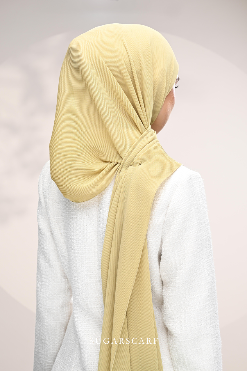 ( Full Wide Pleats Shawl ) Elegant Folds Everyday Ironless Pleats Shawl ( Serai )