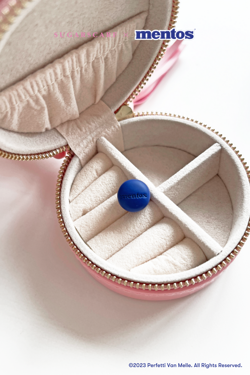 Sugarscarf x Mentos Magnet Brooch Candy Set ( 2 pairs in one set)