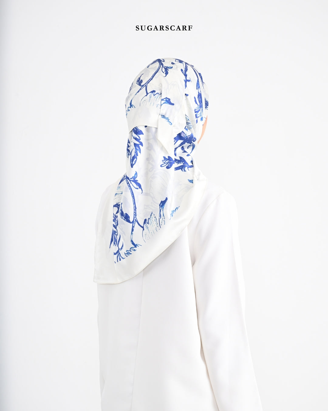 YES DEFECT Matte Satin Silk Sq (She is in The Bloom) in Roxanne