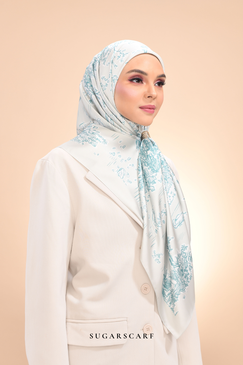 YES ( Square ) Dear Jouy Deer Tales Edition Matte Satin Silk Scarf ( Pistachio Biscuit)