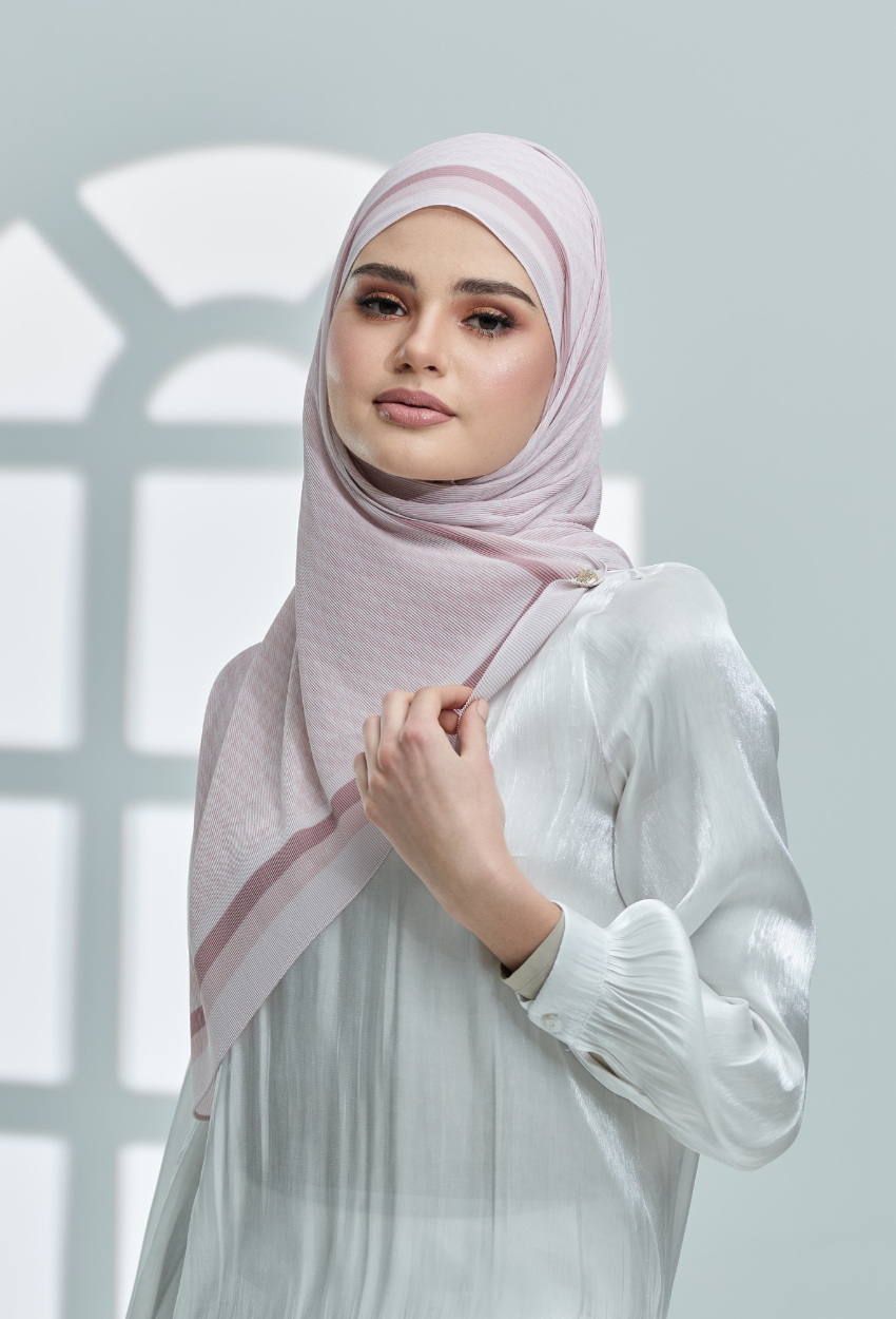 YES ( Full Wide Pleats Shawl ) Classy Monogram ( PINK YOGURT )