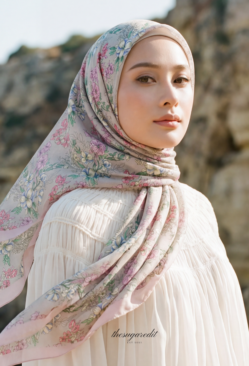 TSE BloomInvitation Japanese Cotton Voile Square - Yeri ( Border Pink )