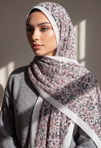 Fall In Love Wide Ultra Fine Pleated Shawl Ironless · in Lotie