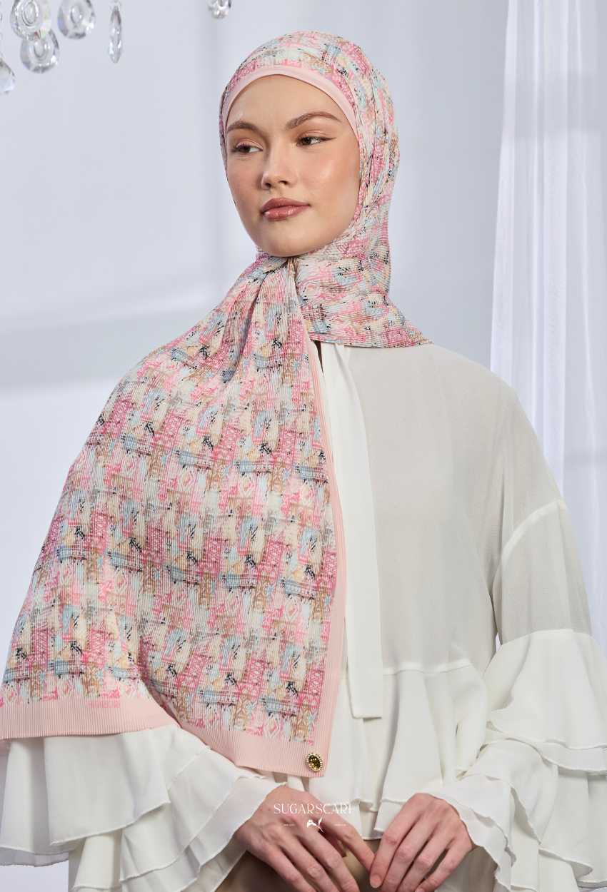 Fall In Love Wide Ultra Fine Pleated Shawl Ironless · in Pearl
