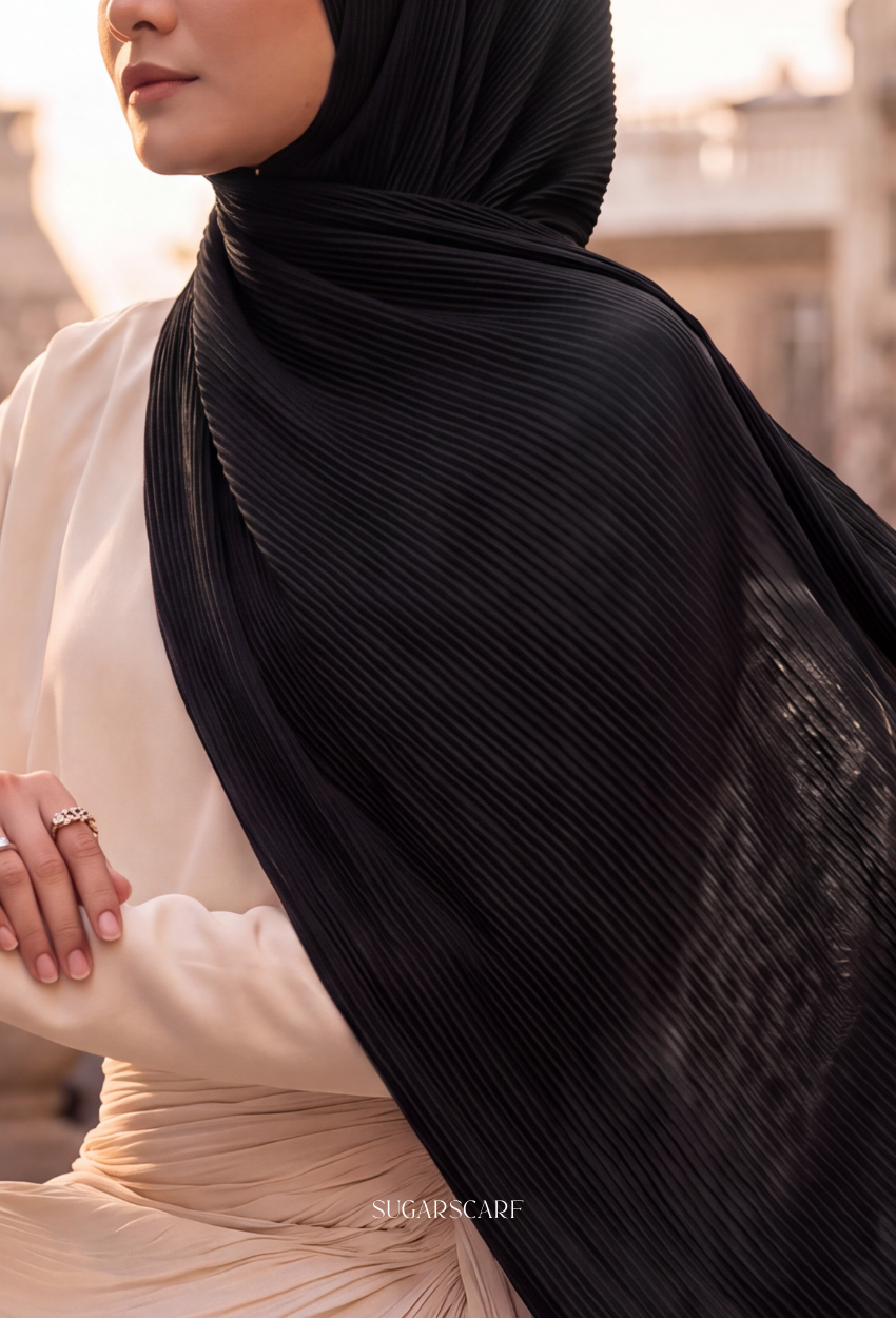( Full Wide Pleats Shawl ) Elegant Folds Everyday - (Mascara-Black)