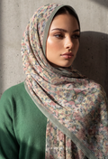 Fall In Love Wide Ultra Fine Pleated Shawl Ironless · in Yumi