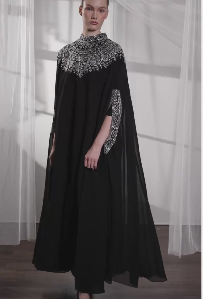 Vivi Crystal Beads Drape In Black