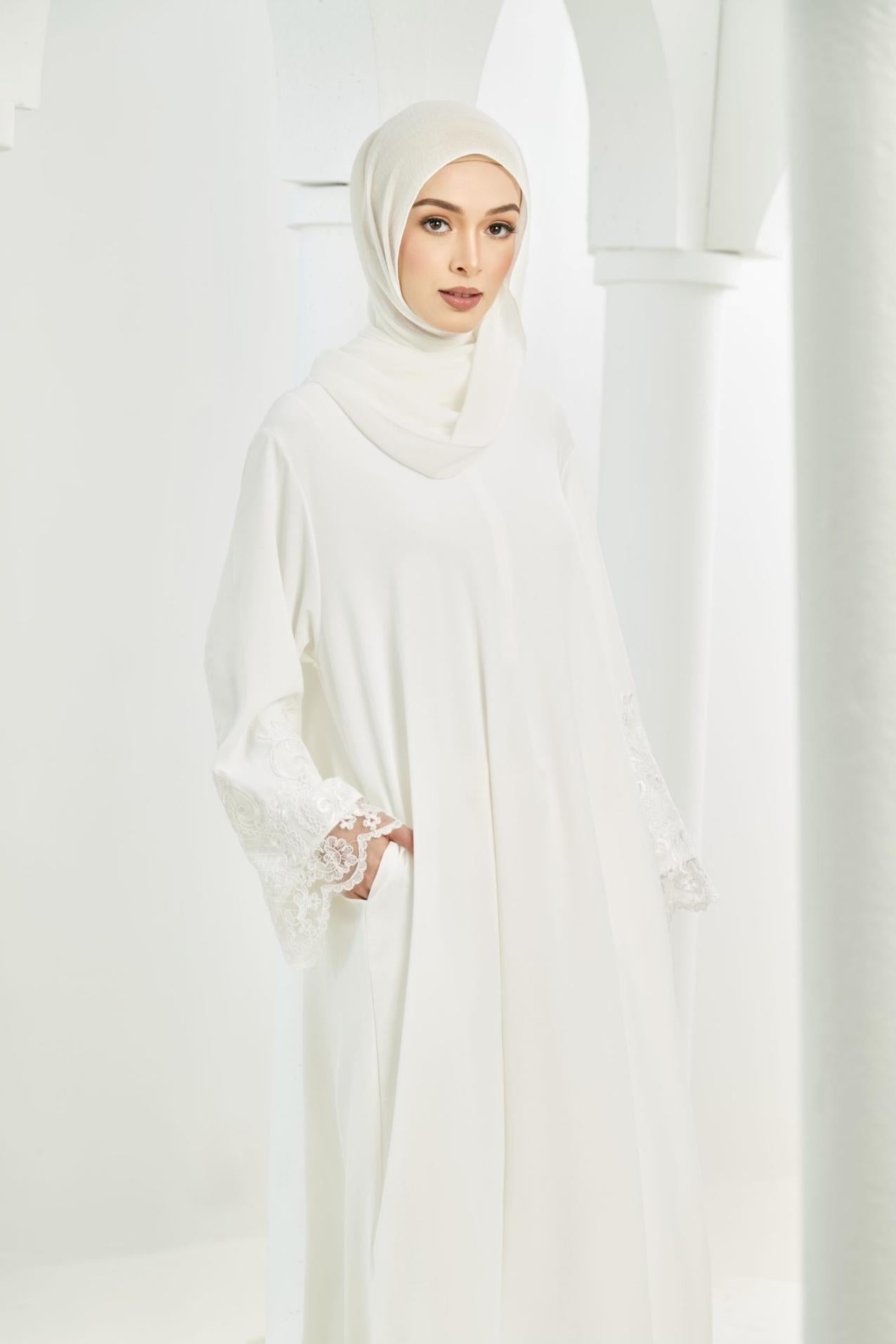 Layla Abaya [ Off White ]