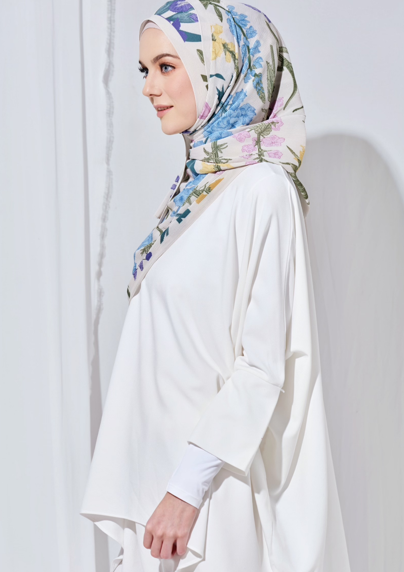 (SAMPLE) (Pleated Shawl) Bloom Journey Wide Pleats Scarf In Forever17