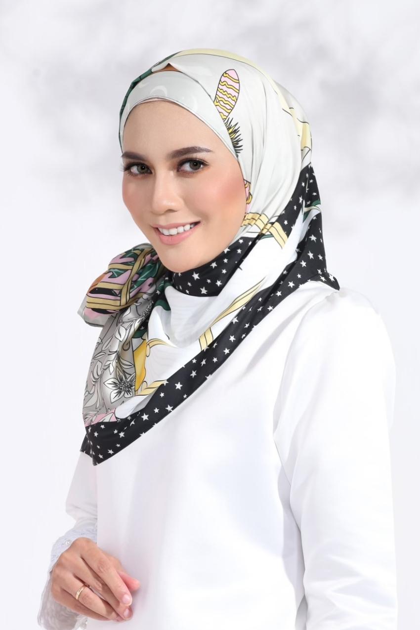 YES DEFECT - (Long Shawl) RUMA Shawl Mixed Satin Silk  ( Emerald )