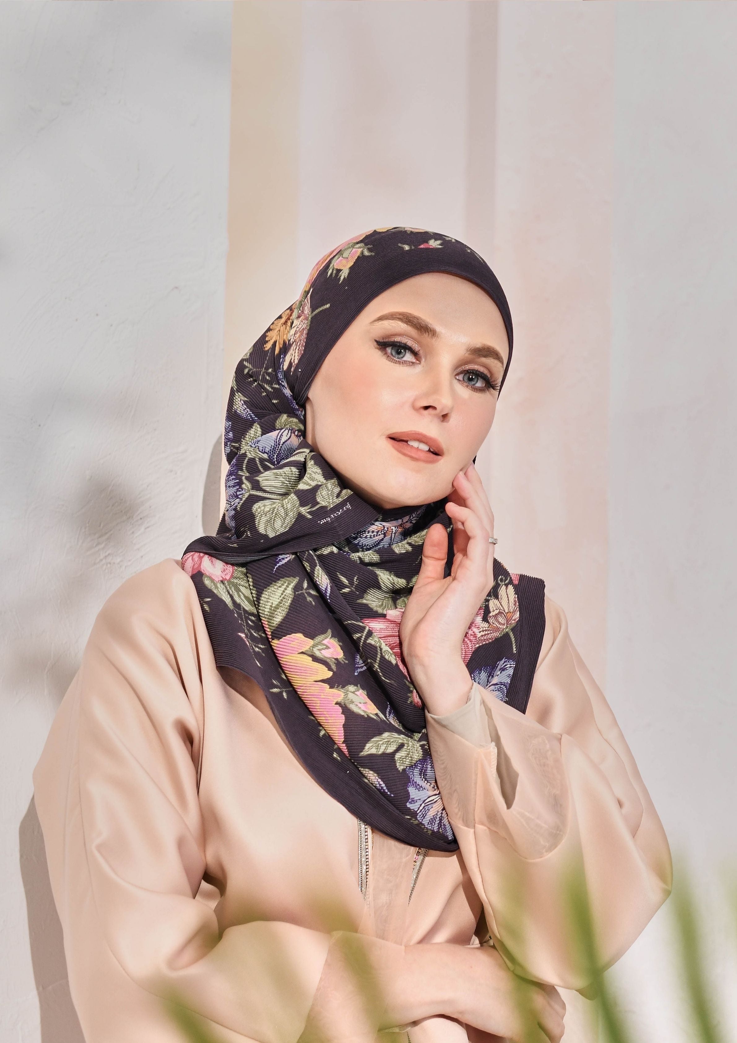 (SAMPLE) (Full Pleats ) BLOOMING EID Shawls in EVRELASTIC MUSK