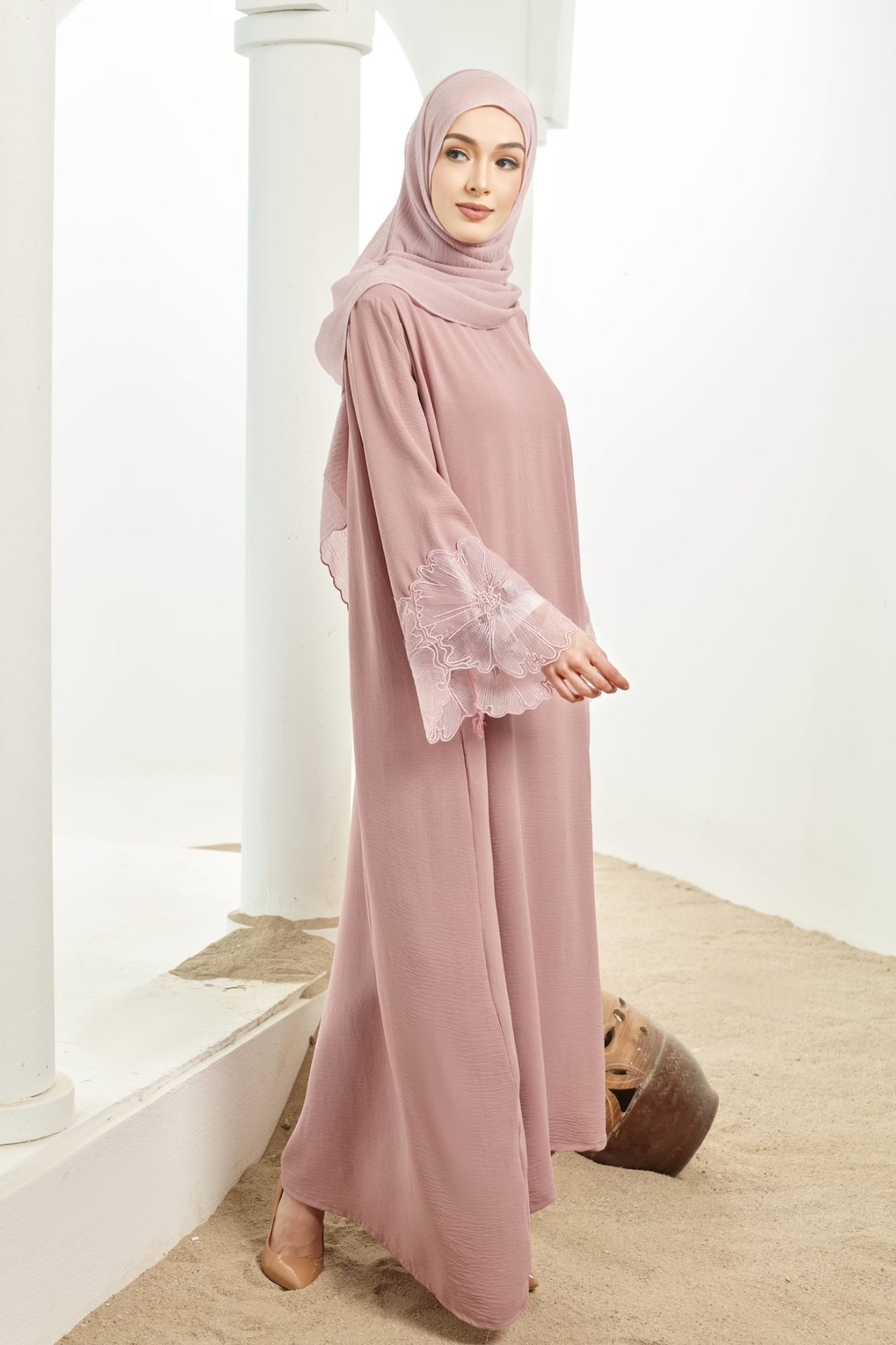 Layla Abaya [ Dusty Pink ]