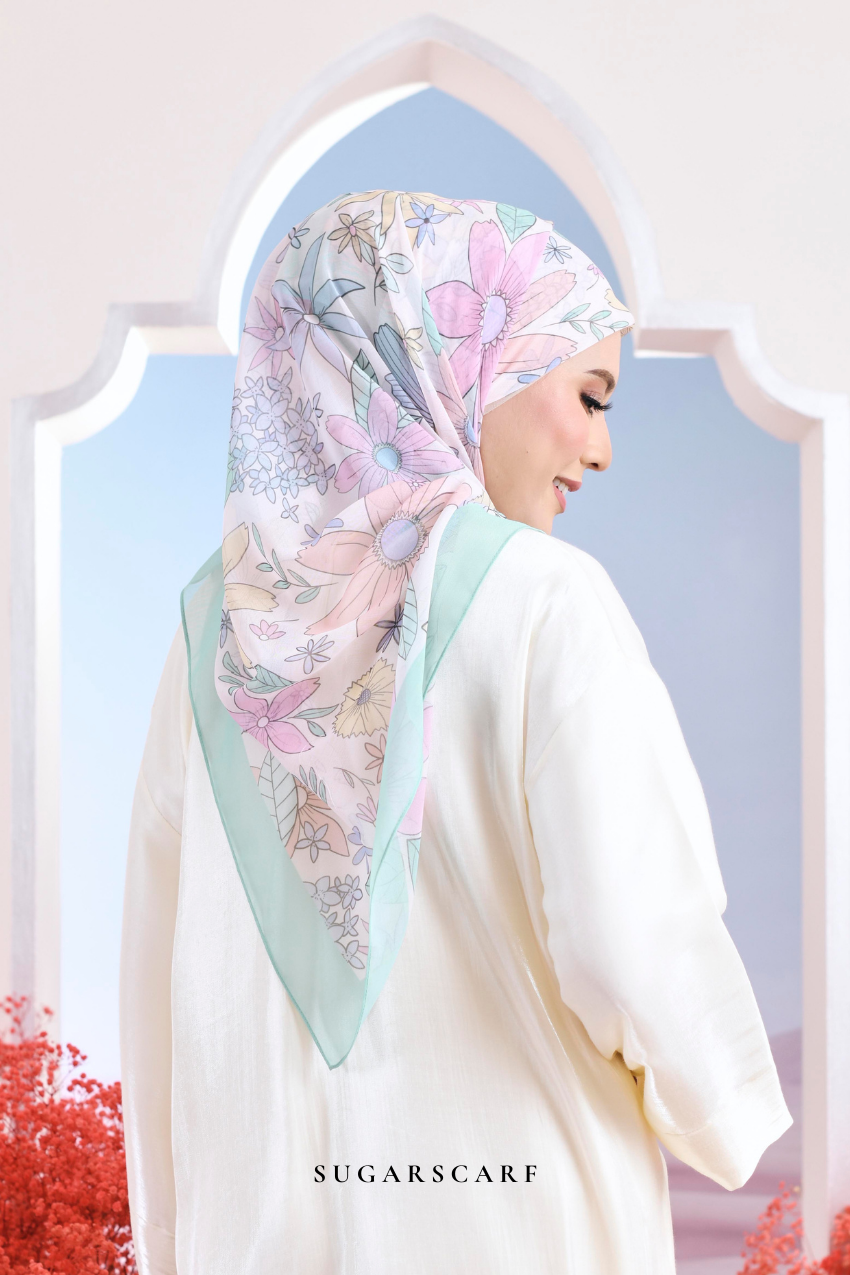 ( Japanese Voile Vol2 Square Scarf ) Riang Raya in ( BERSAMA )