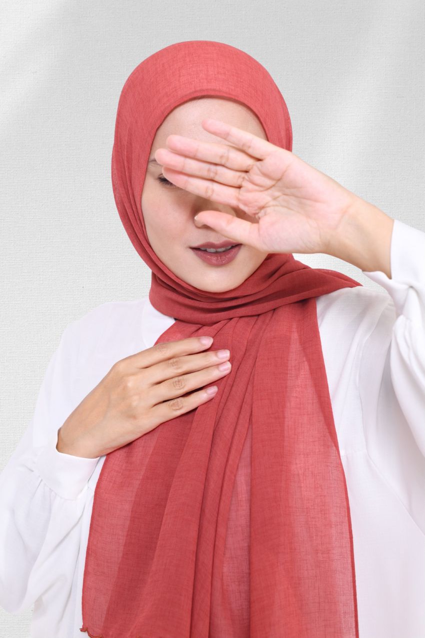 ( Shawl ) Saloma Embroidery Mixed Cotton Chiffon - Pepper (Chilis)