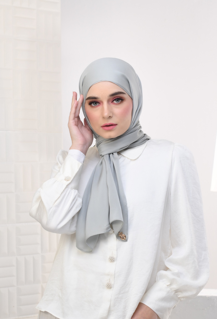 YES DEFECT - YOUR NEW MATE Smooth Satin Silk - Cloud