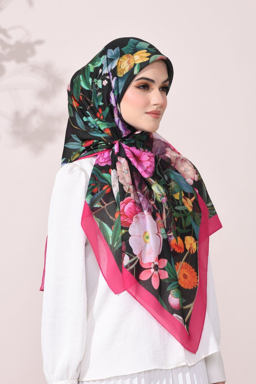 YES ( Square Scarf ) Sweetheart in Cotton Bawal (Be Mine)