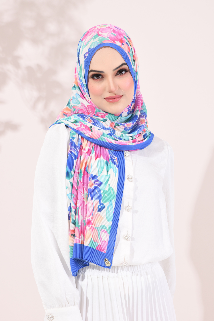 (SAMPLE) ( Full Wide Pleats Shawl ) Paint in Bloom ( DEFINITELY )