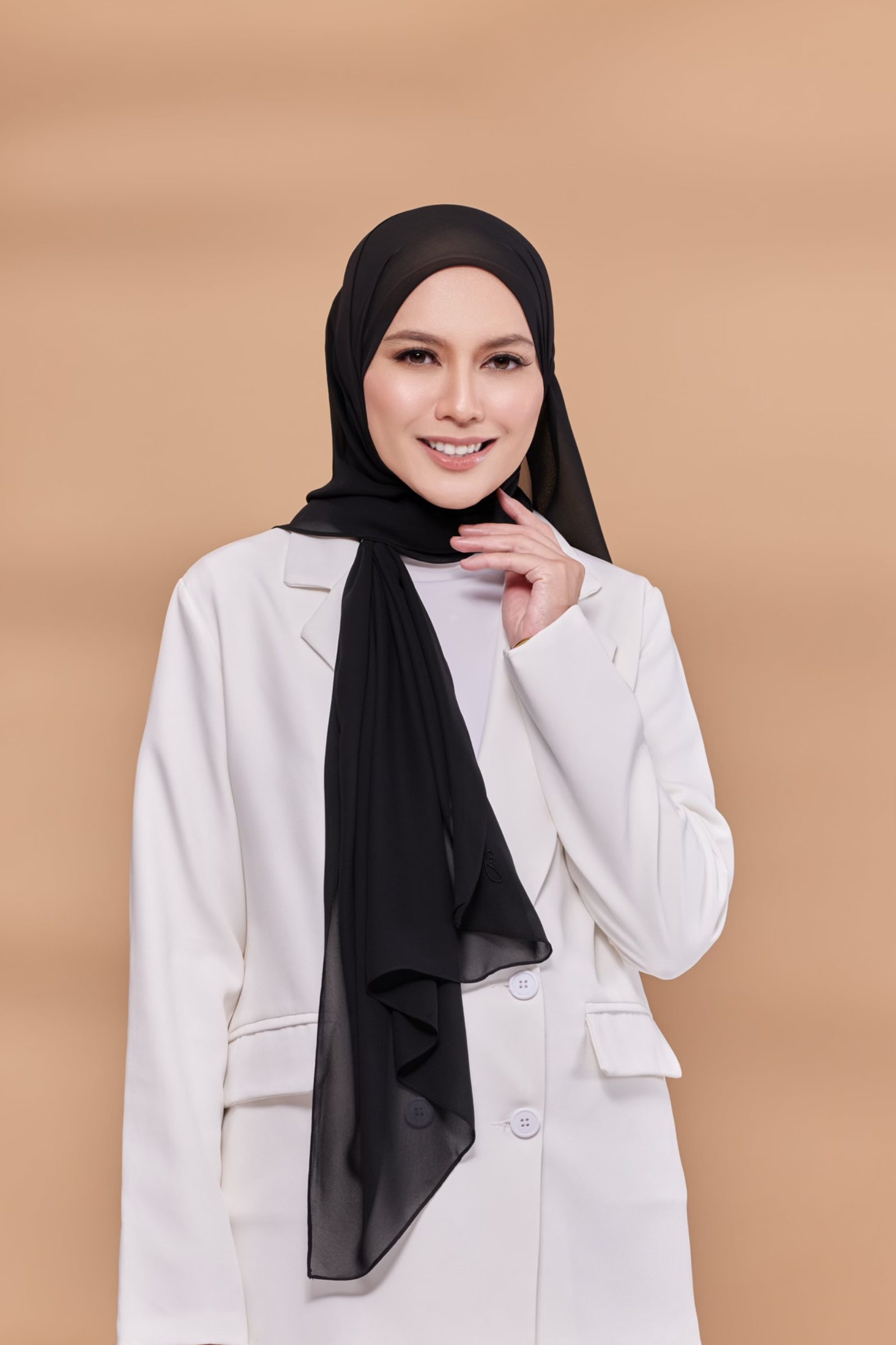 Emily Lux Chiffon ( Be You - Black )