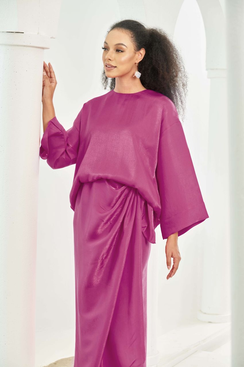 TheSugarEdit Olivia Pareo Set ( Magenta )