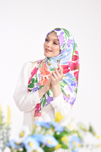 YES ( Square ) Bloom Flair Soft Silk Matte Satin (CRUSH)