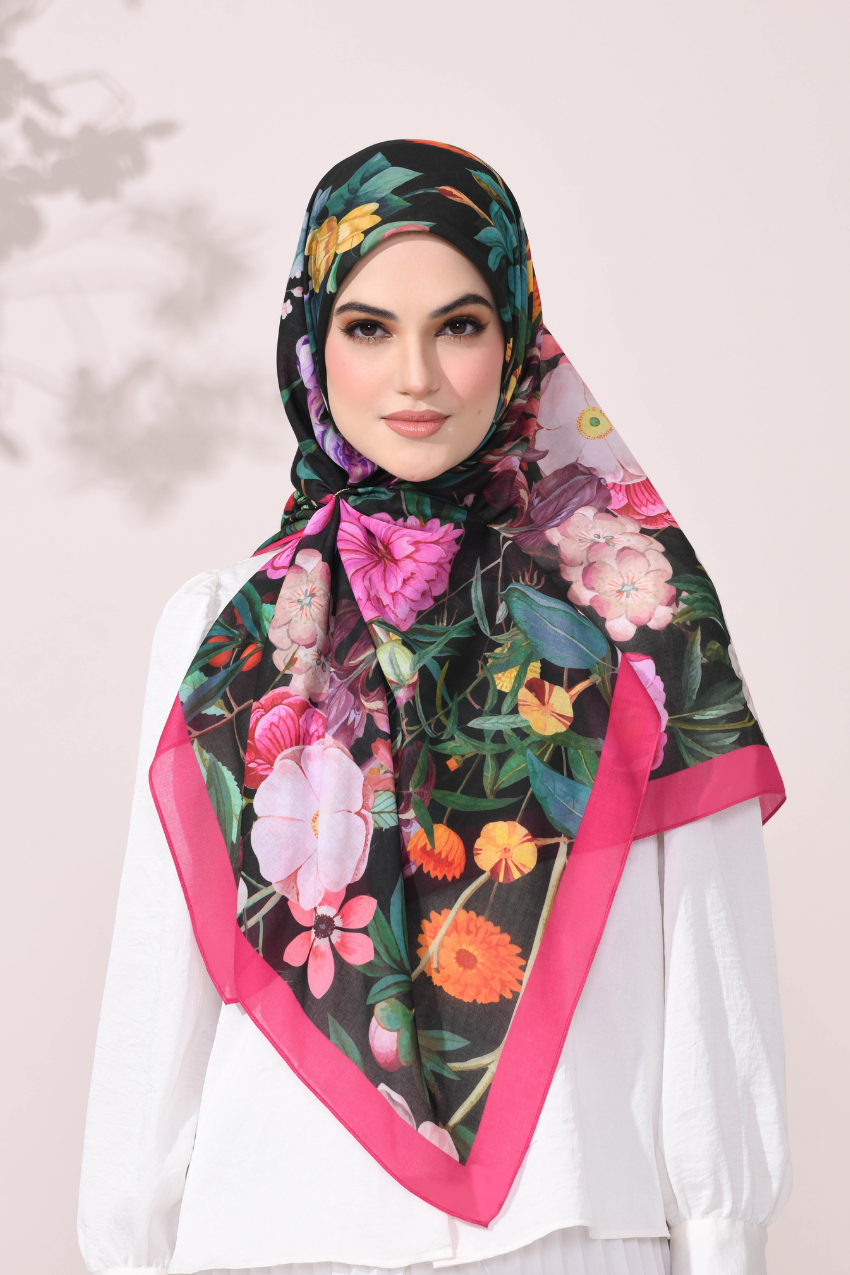 YES ( Square Scarf ) Sweetheart in Cotton Bawal (Be Mine)