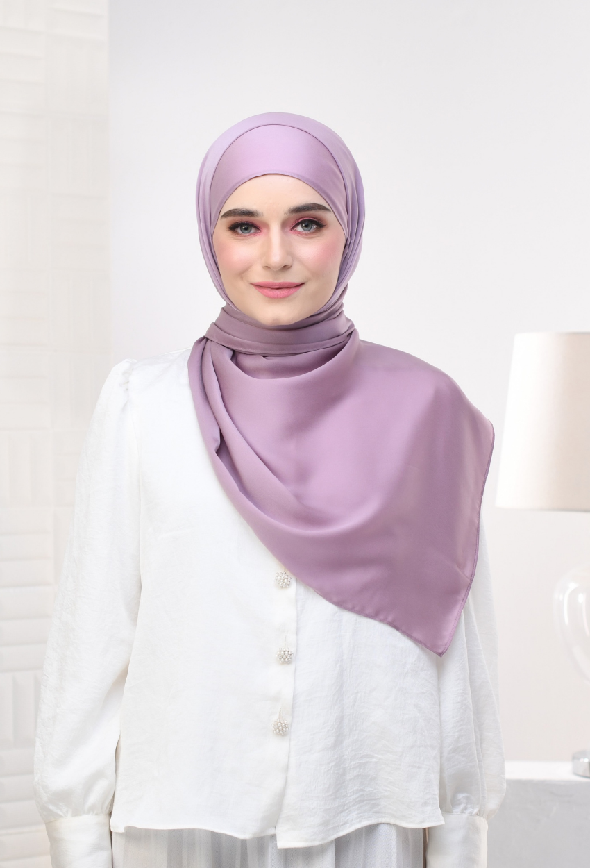 YES DEFECT - YOUR NEW MATE Smooth Satin Silk - BubbleGum