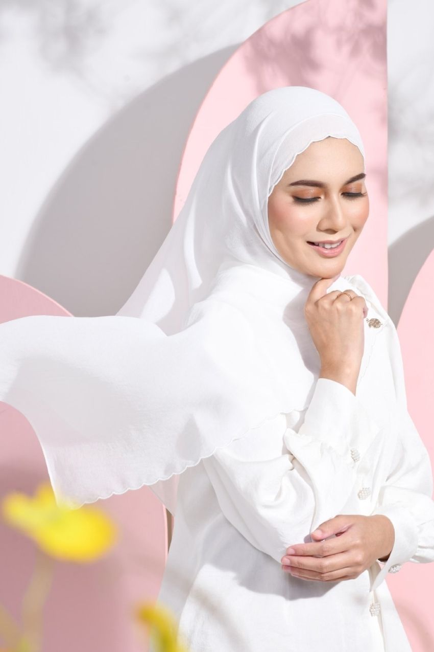 Saloma Embroidery Mixed Cotton Chiffon Shawl ( So Bride )