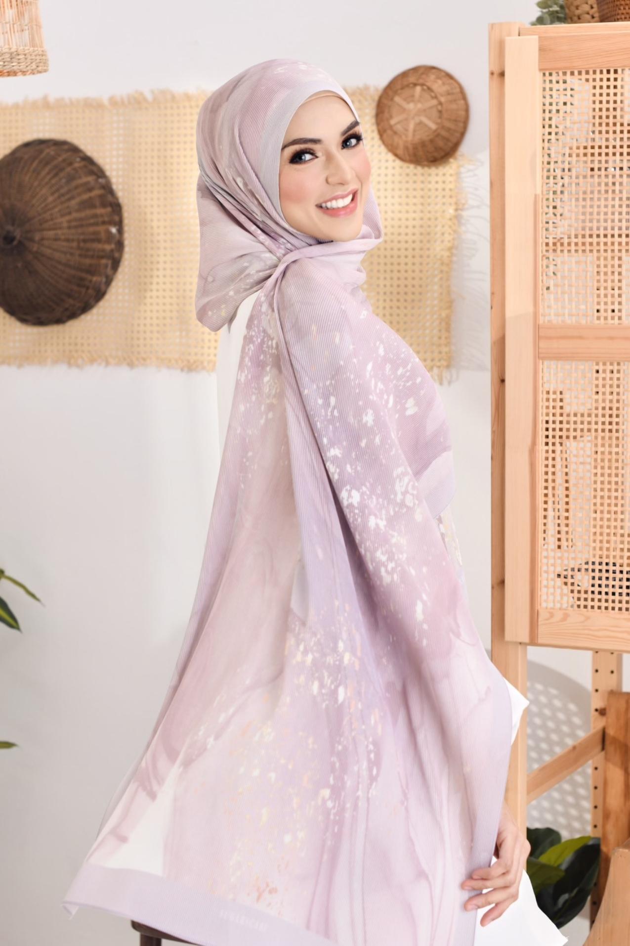 (SAMPLE) ( Full Wide Pleated Shawl ) Dolce ( Ice Pop )