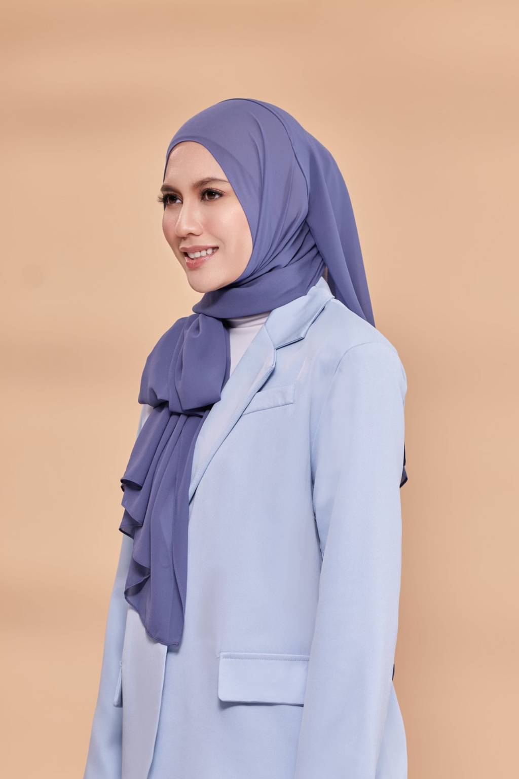 Emily Lux Chiffon  ( First Class - Beta-blue )