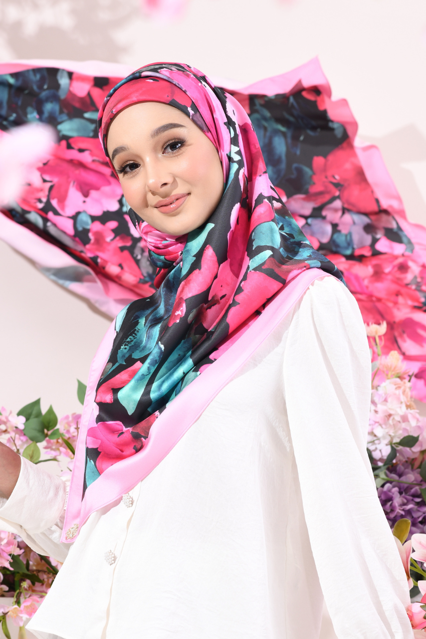 YES DEFECT ( Square ) Soulful Bloom Mixed Silk Satin Scarf ( Eryana )