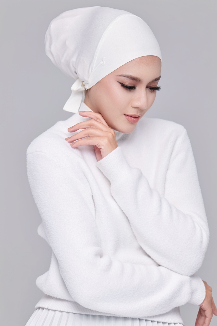 (Classic) BambooViscose Ultimate Comfort Underscarf Inner In (Bridal White)