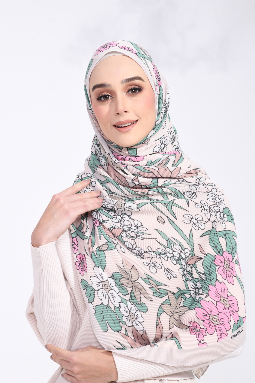 (SAMPLE) ( Full Wide Pleats Shawl ) Wild Blooms ( Diana )