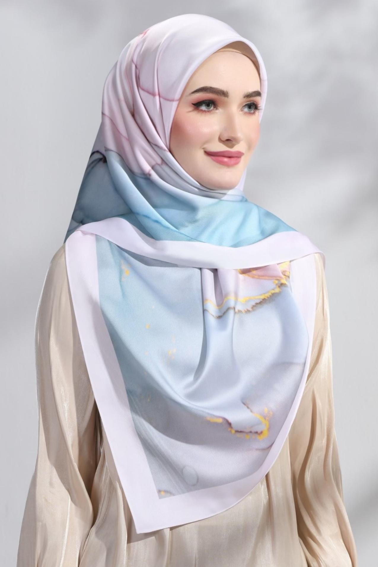 YES ( Square ) Dolce Mixed Satin Silk ( Rainbow Fudge )