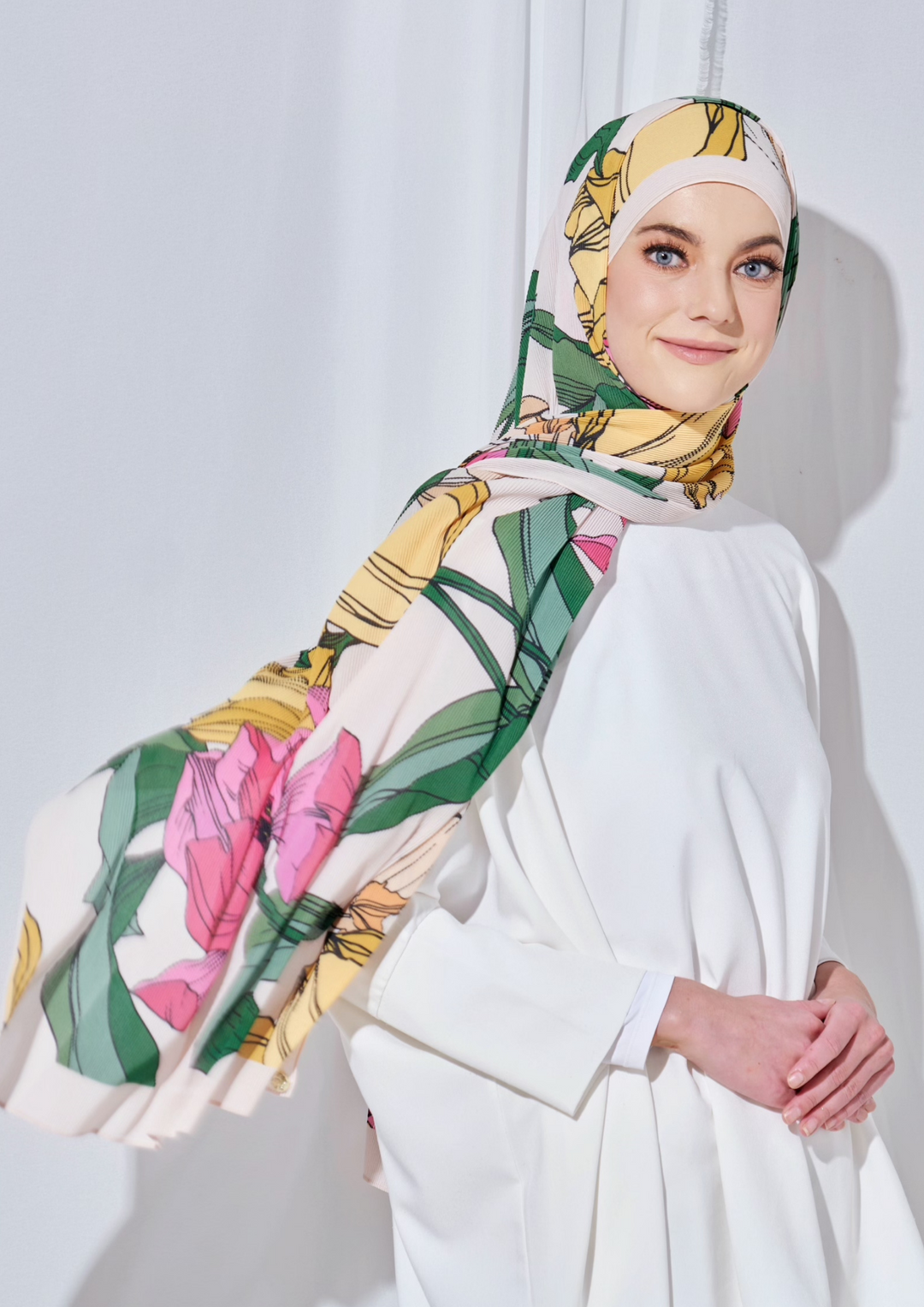 Sample (Pleated Shawl) Bloom Journey Wide Pleats Scarf In Never Apart