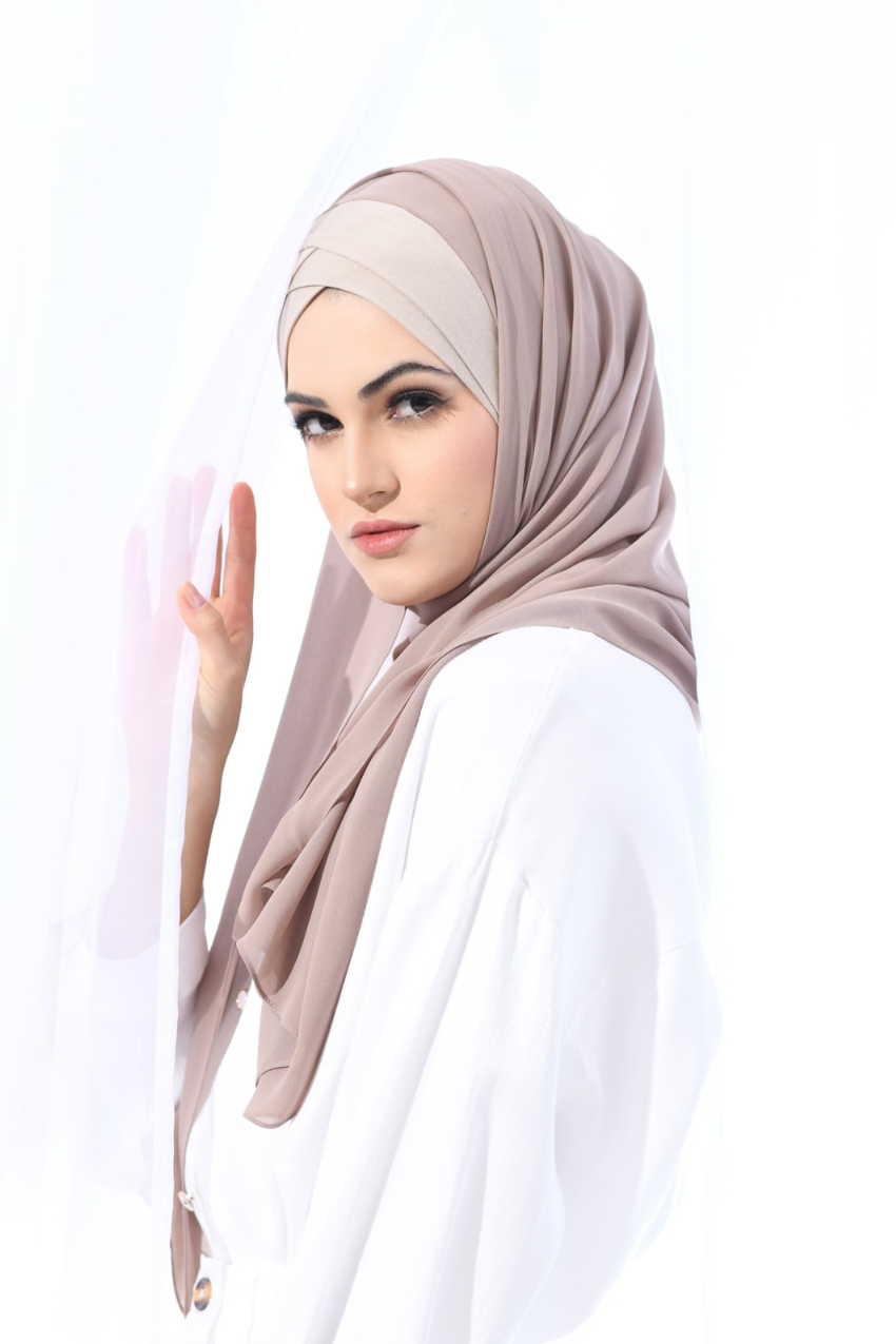 Madison Classic Lux Chiffon Semi Instant In Ash Brown ( Purple-ish )